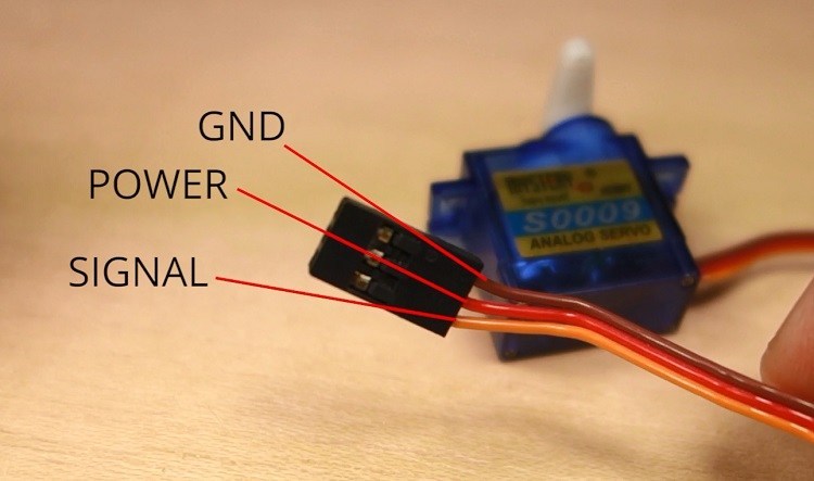 如何使用IC555控制伺服電機的方向?IC555控制伺服電機方向方法